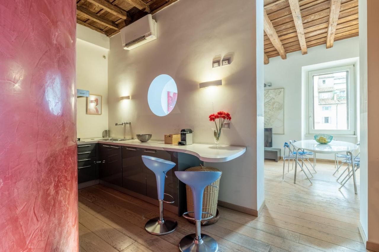 Modern Apartment In Campo De Fiori Rom Exteriör bild