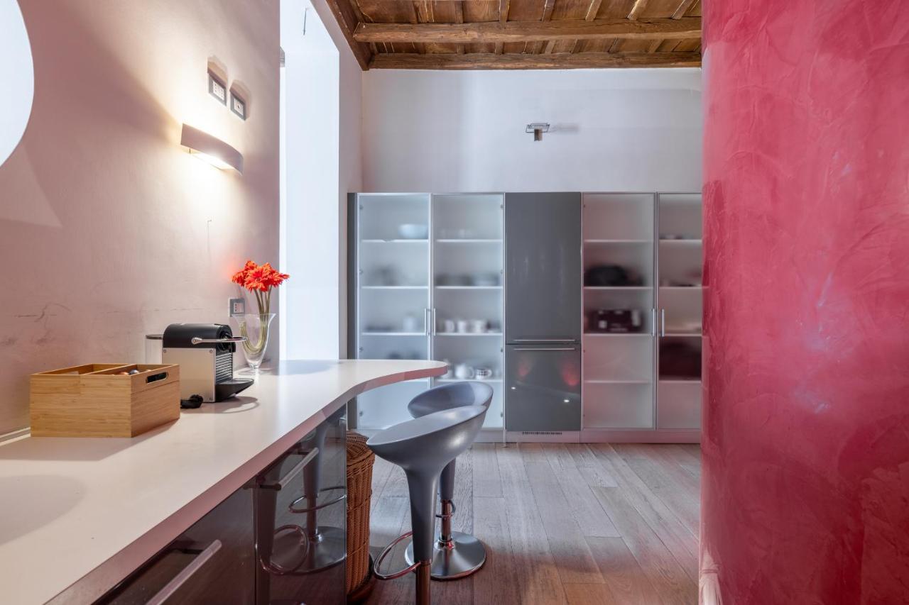 Modern Apartment In Campo De Fiori Rom Exteriör bild